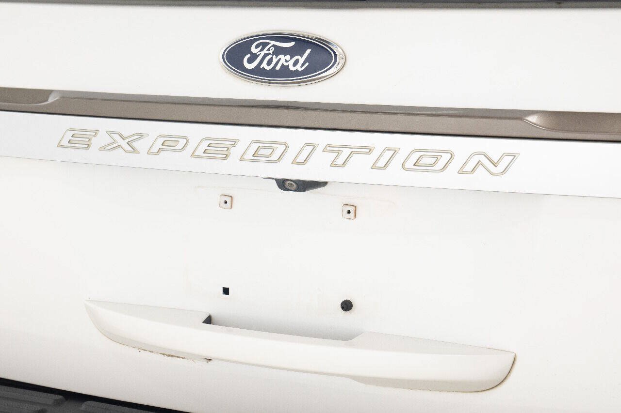 Used 2015 Ford Expedition King Ranch RWD image 14