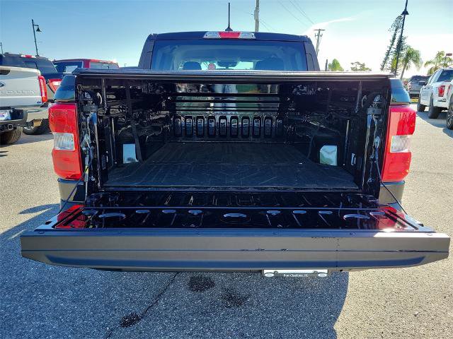 Certified 2022 Ford Maverick XLT image 9