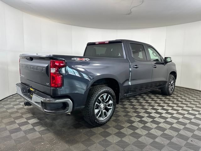 Used 2024 Chevrolet Silverado 1500 LT image 3