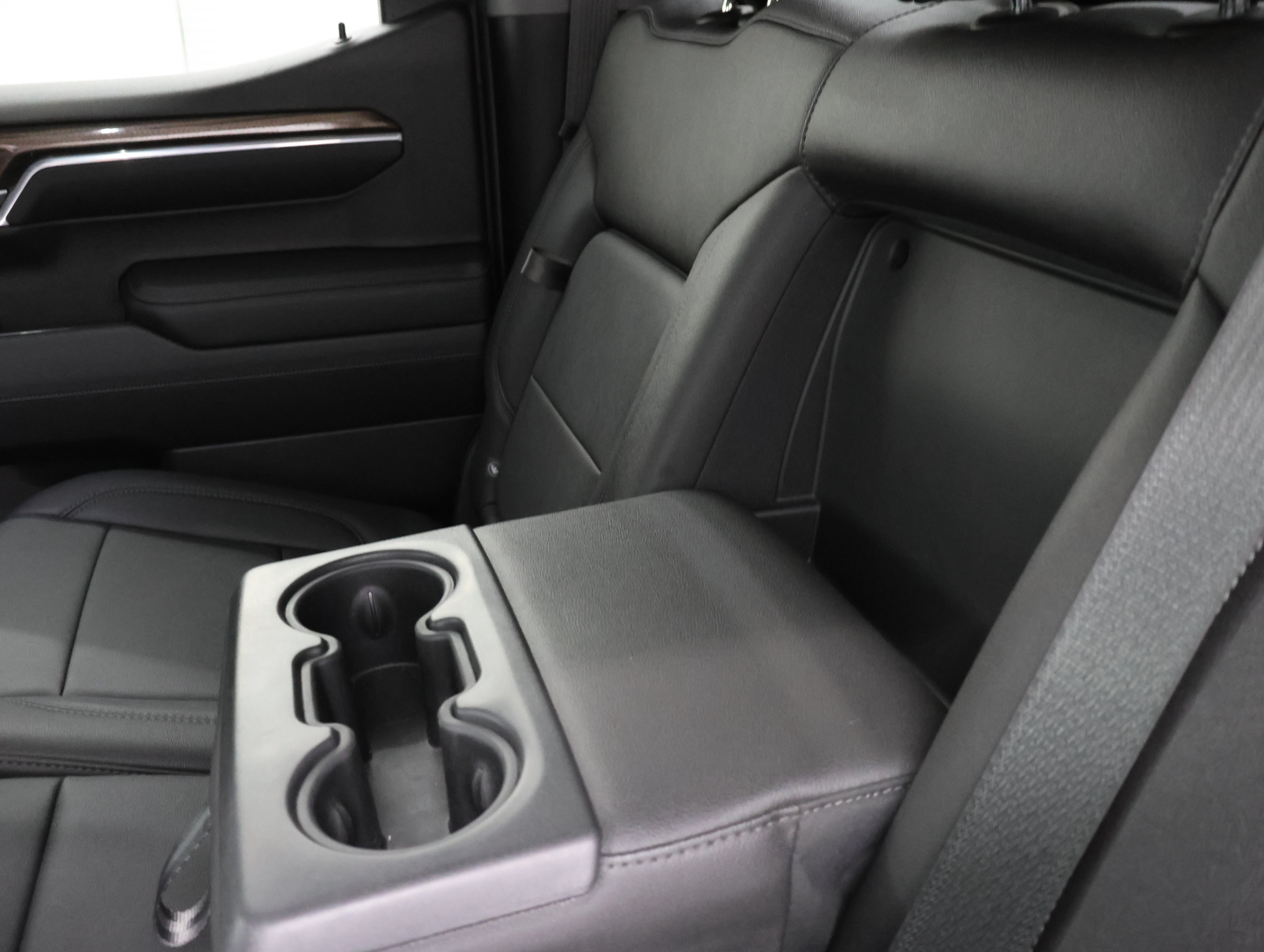 Used 2022 Chevrolet Silverado 1500 RST w/ True North Edition Plus AWD/4WD image 35