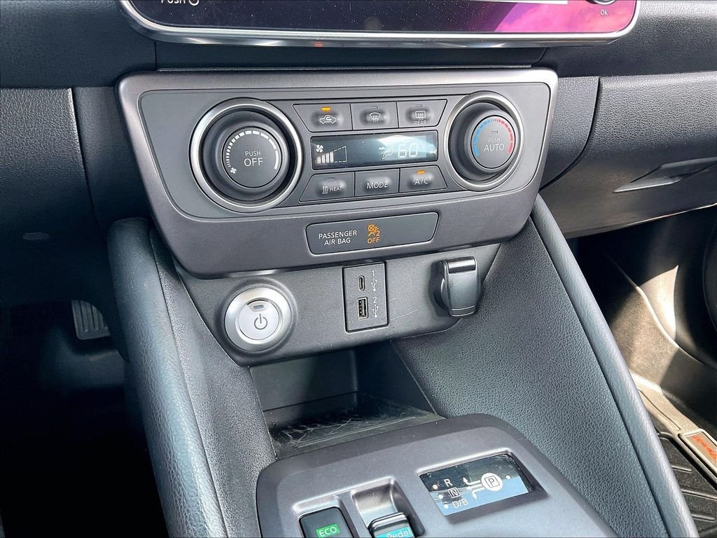 Used 2022 Nissan Leaf S FWD image 24