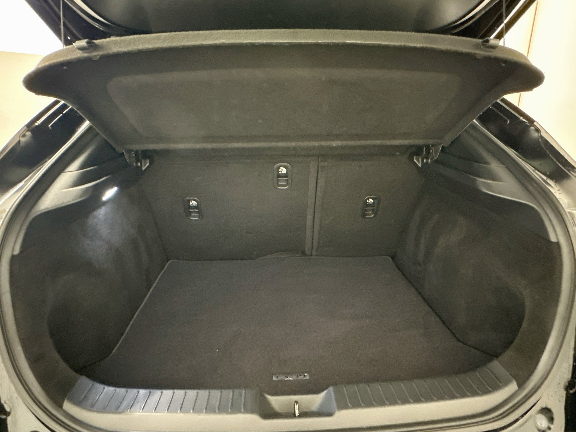 Used 2025 MAZDA CX-30 AWD 2.5 S w/ Preferred Package image 31