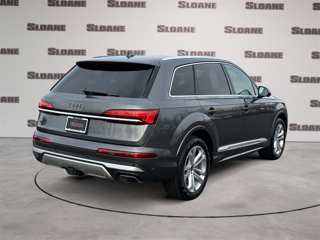 Certified 2025 Audi Q7 2.0T Premium Plus image 5