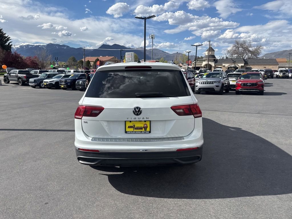 Used 2023 Volkswagen Tiguan SE FWD image 4