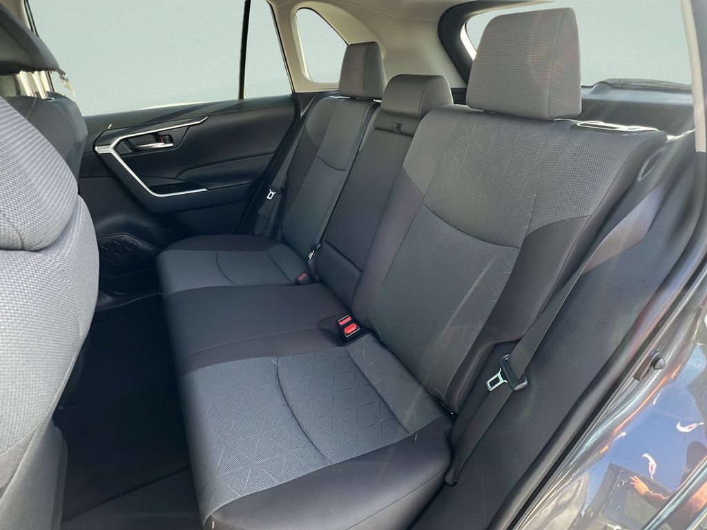 Used 2025 Toyota RAV4 XLE w/ Convenience Package FWD image 11