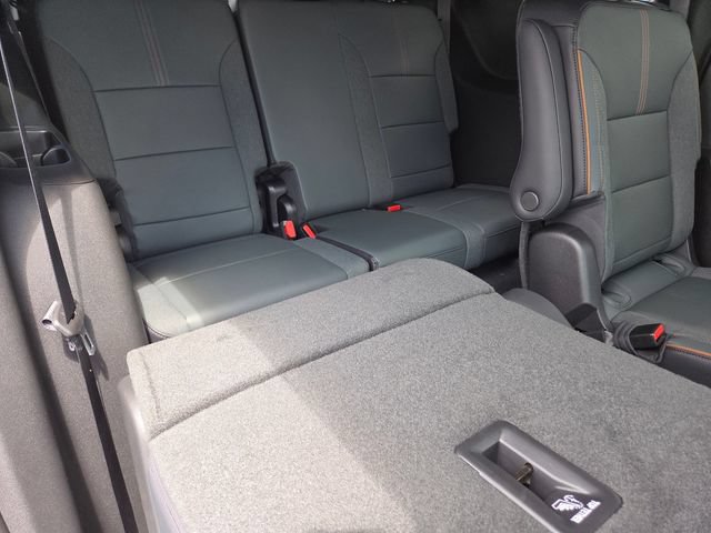 New 2026 GMC Acadia AT4 w/ Luxury Package AWD/4WD image 24