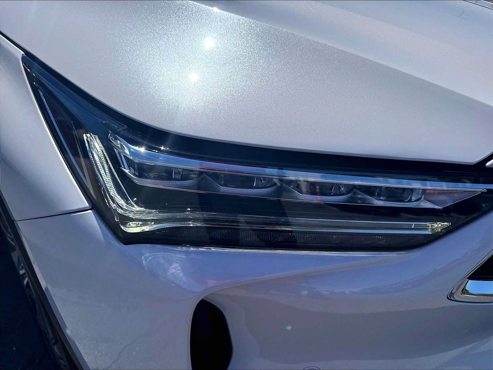 Used 2024 Acura MDX SH-AWD w/ Technology Package image 30