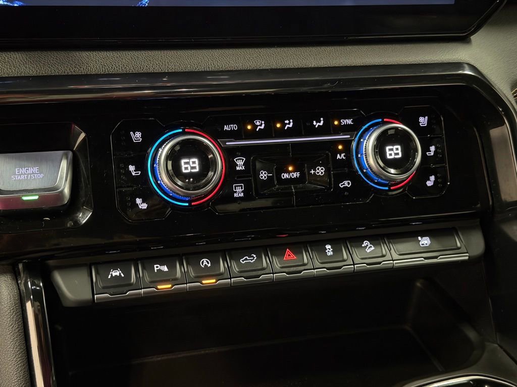 Certified 2023 GMC Sierra 1500 AT4 image 24