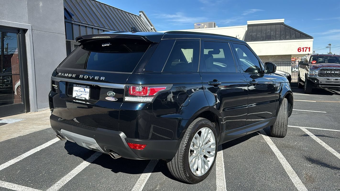 Used 2016 Land Rover Range Rover Sport HSE AWD/4WD image 3