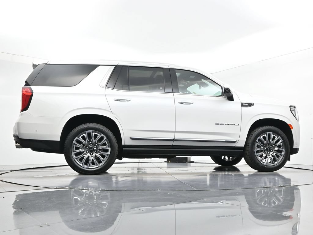 Used 2024 GMC Yukon Denali Ultimate AWD/4WD image 28