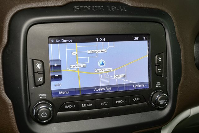 Used 2017 Jeep Renegade Limited image 24