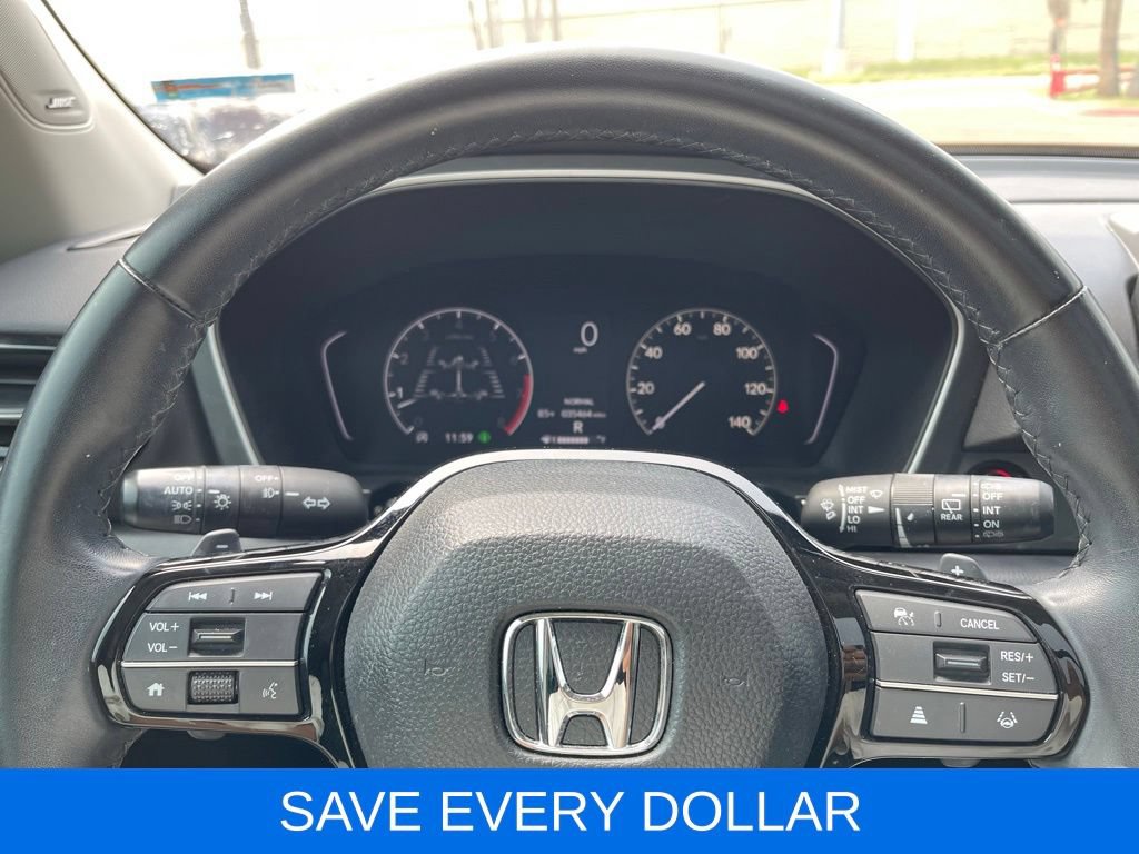 Used 2023 Honda Pilot Touring image 9