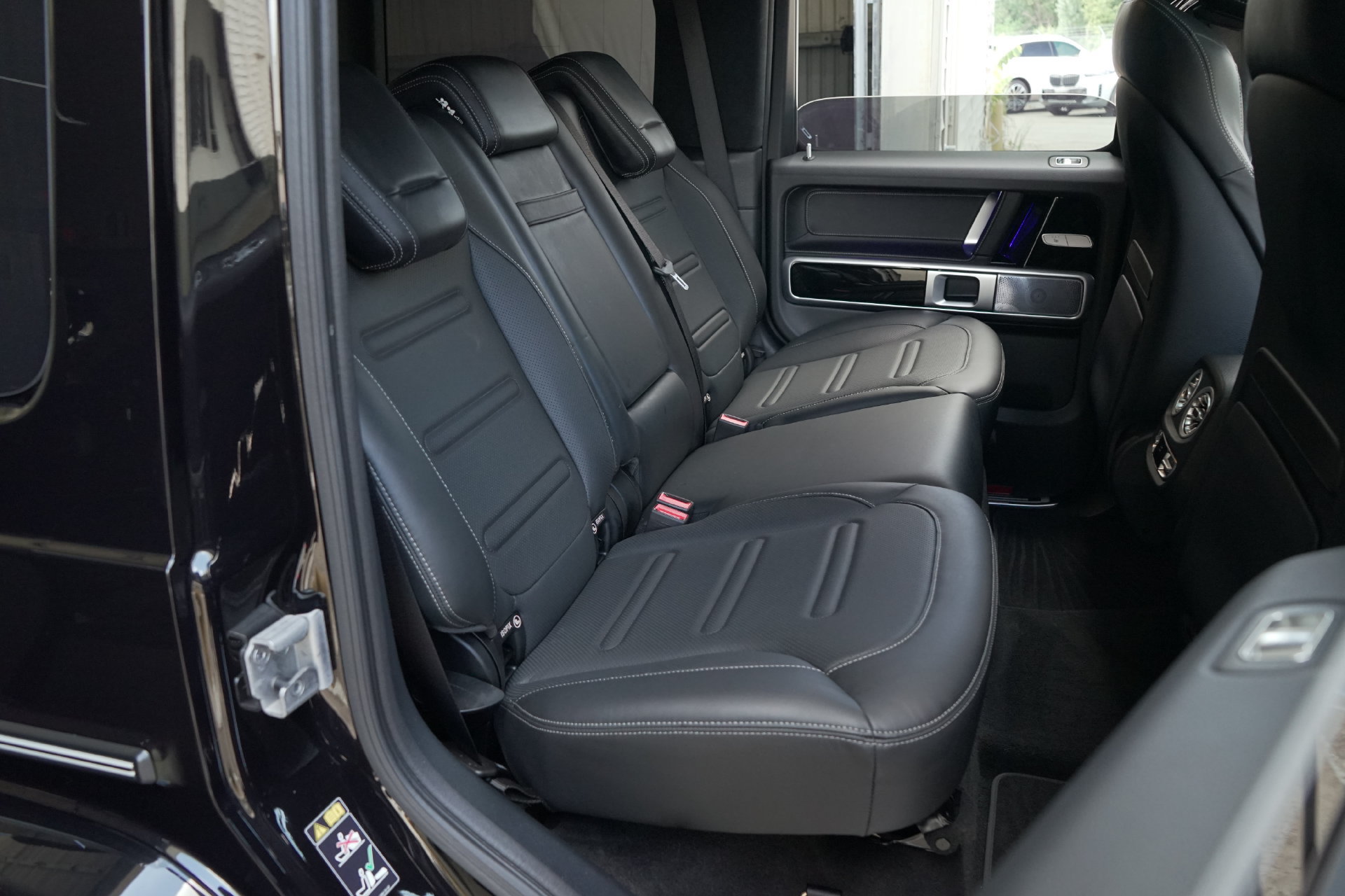 Used 2025 Mercedes-Benz G 550 image 21