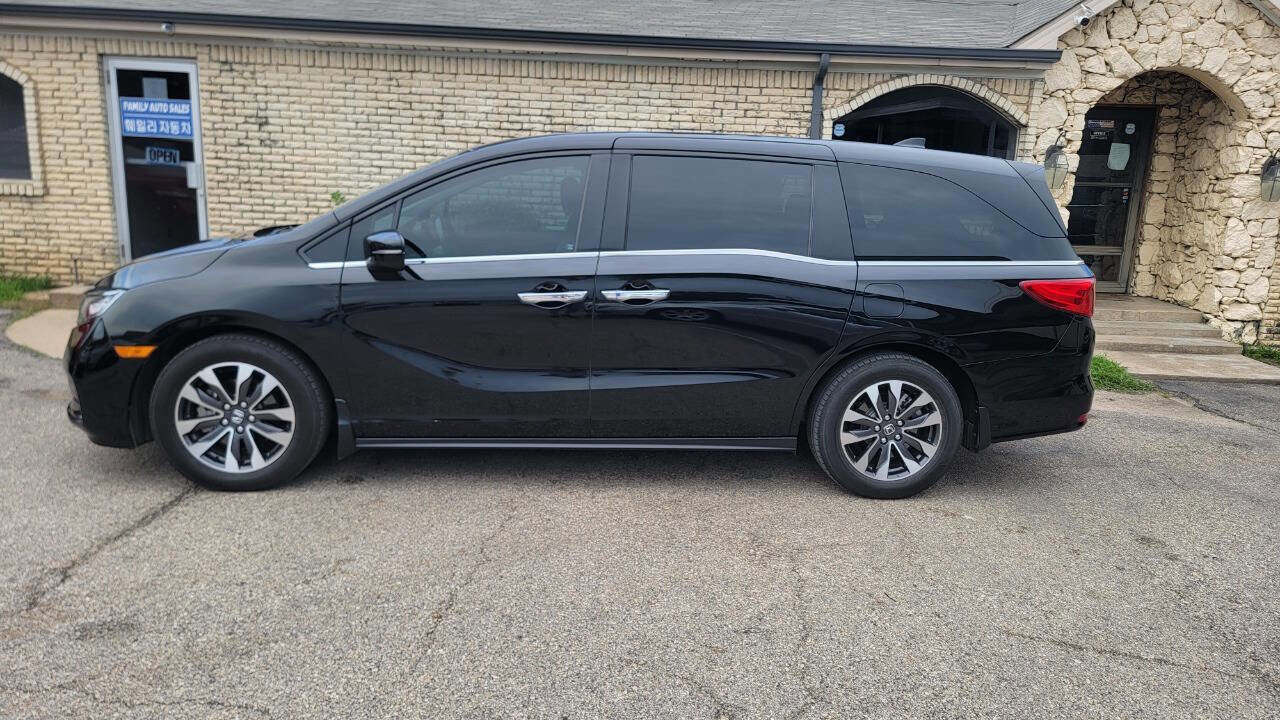 Used 2024 Honda Odyssey EX-L image 5