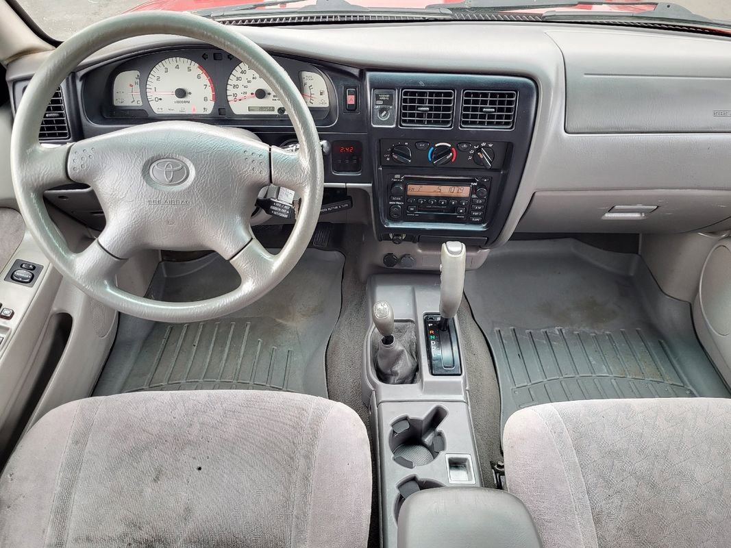 Used 2002 Toyota Tacoma 4x4 Xtracab V6 image 15