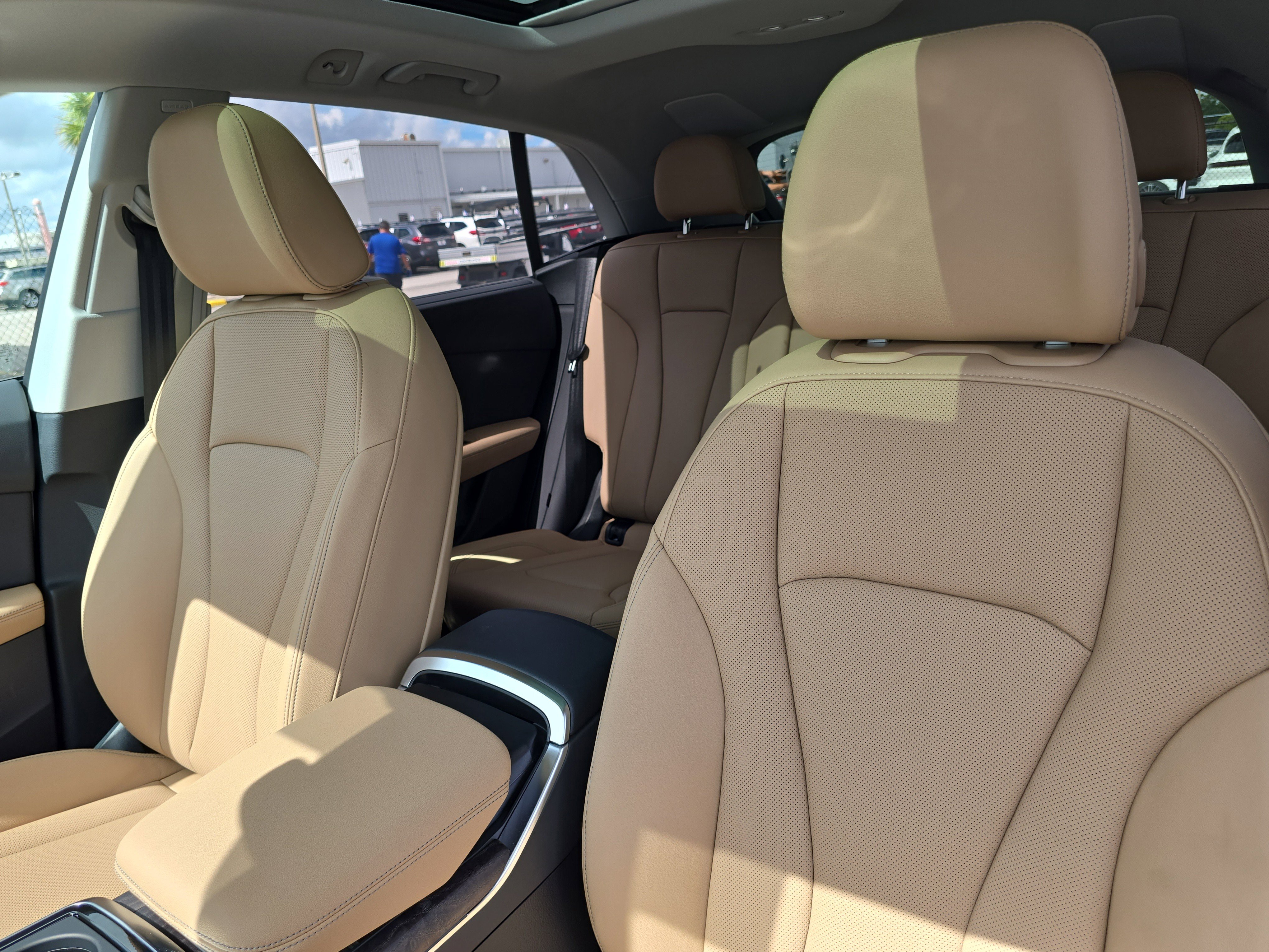 New 2025 Audi Q8 Premium Plus image 21