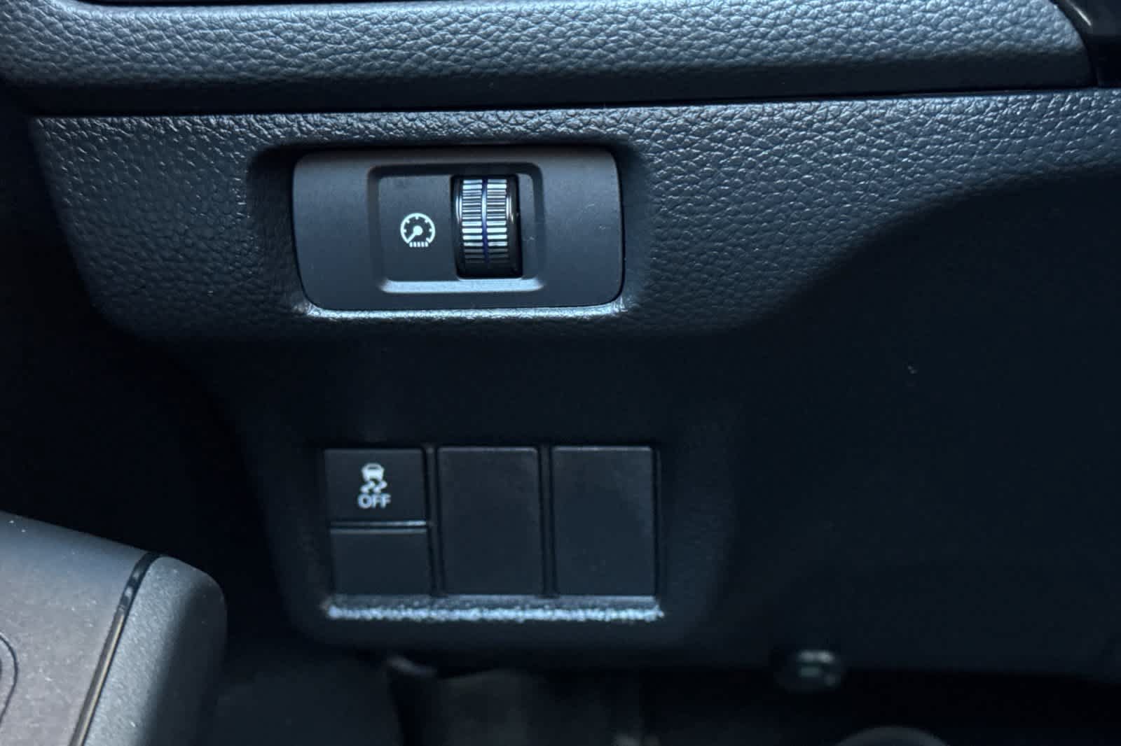 Used 2025 Honda Civic Sport image 28