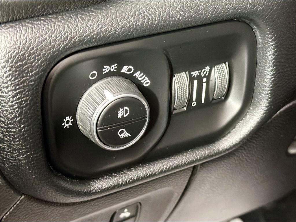 Used 2021 RAM 1500 Sport w/ Level 2 Equipment Group AWD/4WD image 10