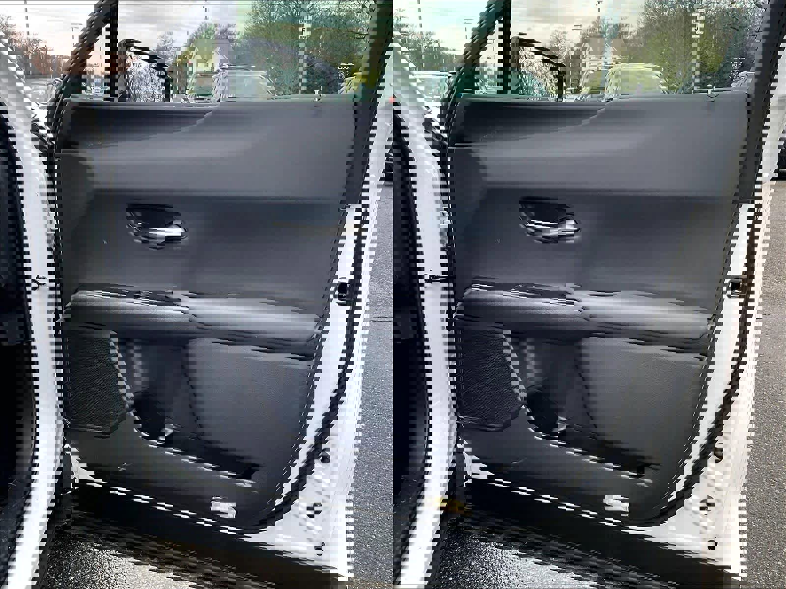 Used 2024 Lexus UX 250h F Sport image 12