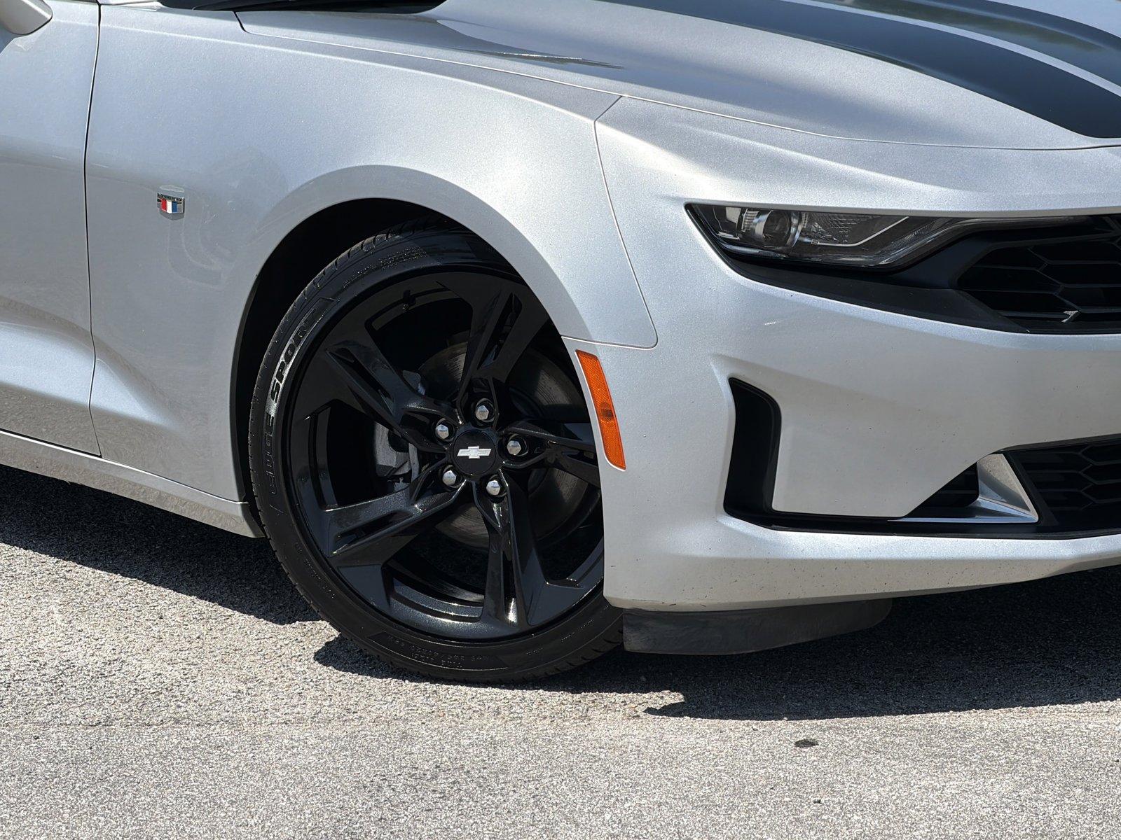 Used 2019 Chevrolet Camaro LT w/ RS Package RWD image 3