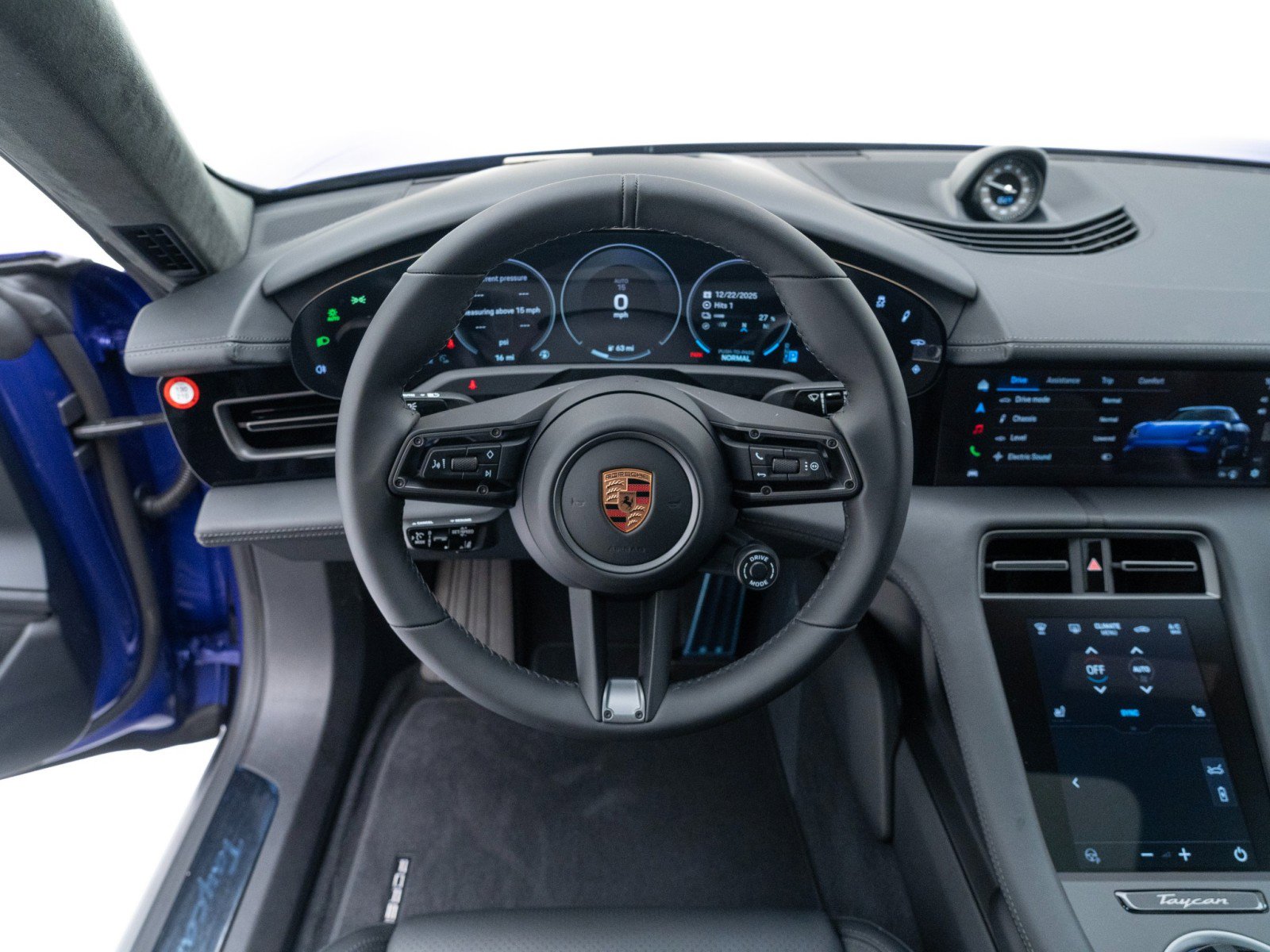 New 2026 Porsche Taycan GTS image 21