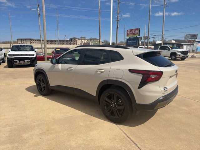 New 2026 Chevrolet Trax ACTIV image 4