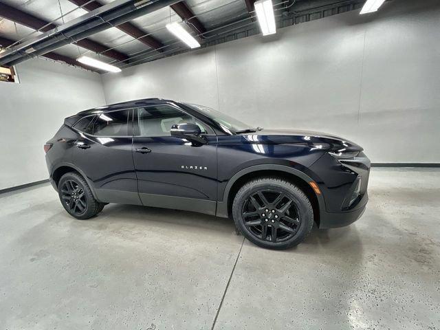 Used 2020 Chevrolet Blazer LT w/ Sound & Technology Package AWD/4WD image 9