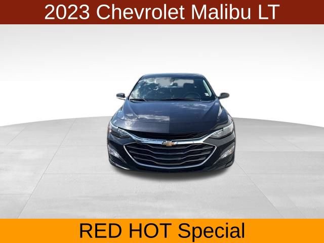 Used 2023 Chevrolet Malibu LT image 2