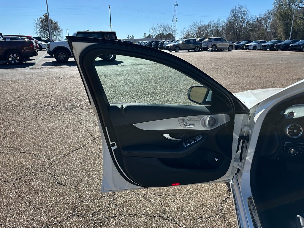 Used 2021 Mercedes-Benz C 300 Sedan w/ Premium Package image 6