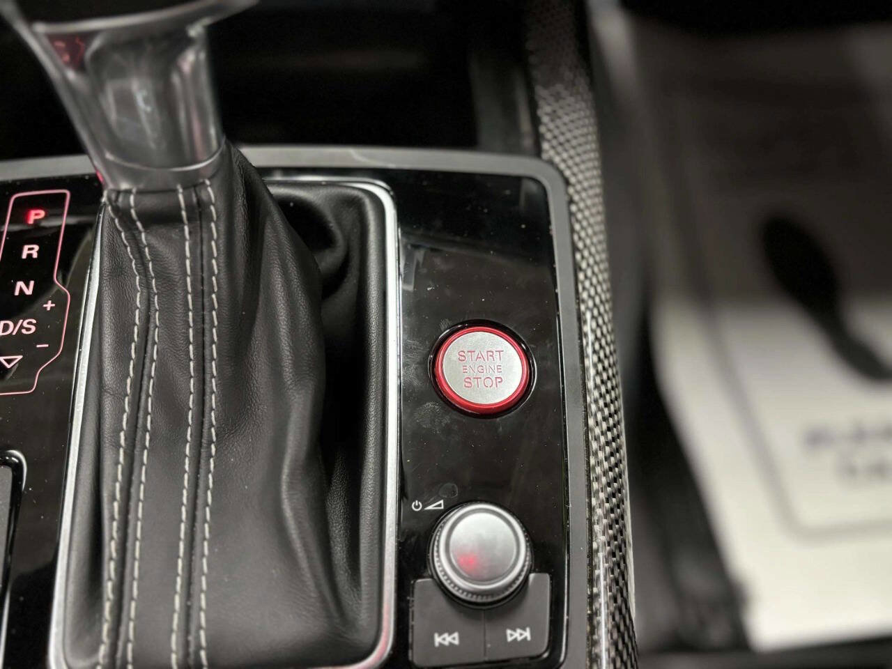 Used 2015 Audi S6 image 33
