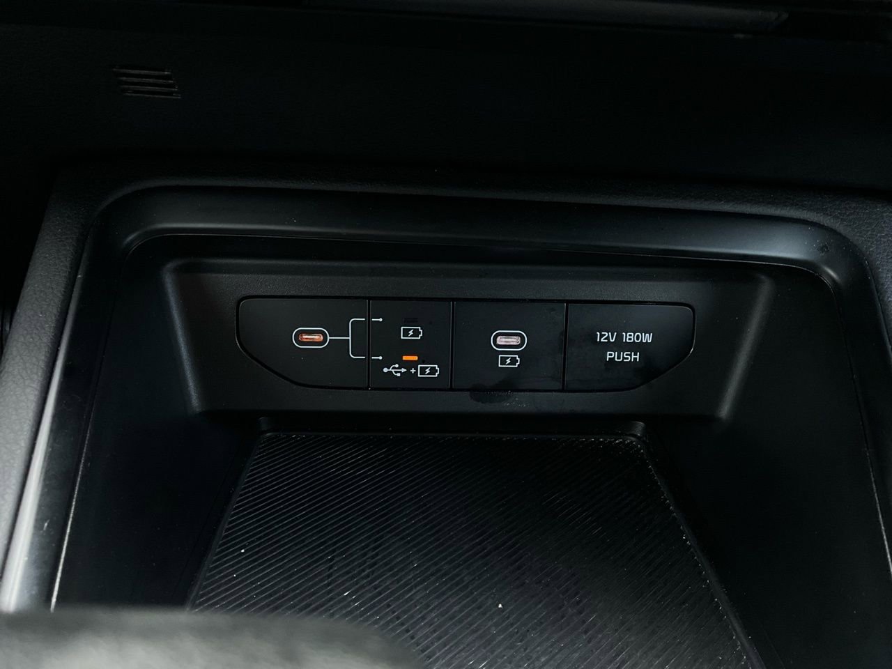 Used 2025 Kia K4 LXS image 26