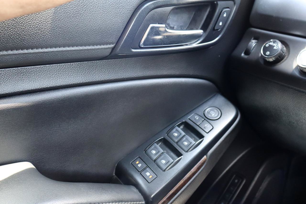 Used 2019 Chevrolet Suburban LT AWD/4WD image 26