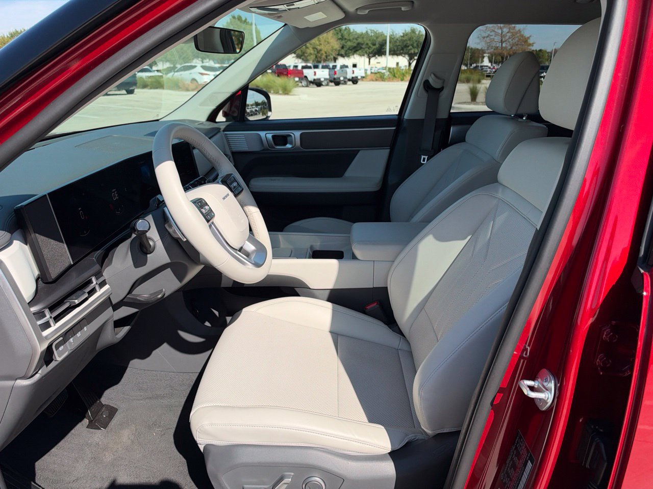 Used 2025 Hyundai Santa Fe SEL FWD image 10