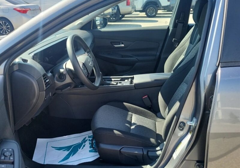 Used 2026 Nissan Sentra SV w/ Floor Mat Package FWD image 10