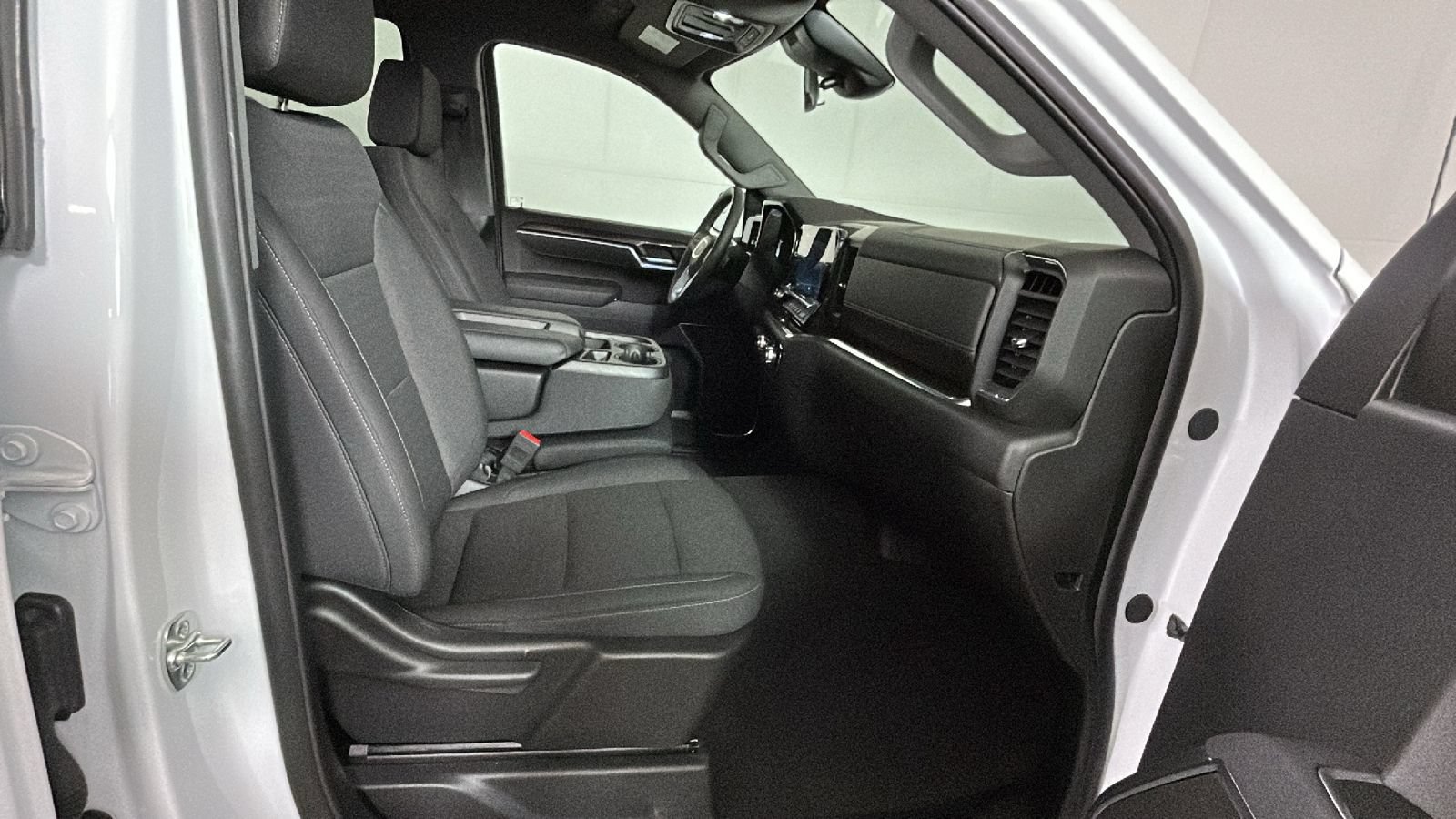 Used 2025 GMC Sierra 1500 Elevation AWD/4WD image 32