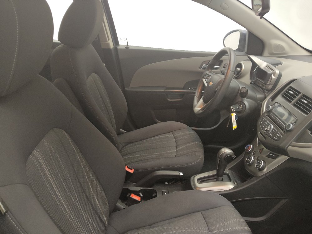 Used 2015 Chevrolet Sonic LT FWD image 21