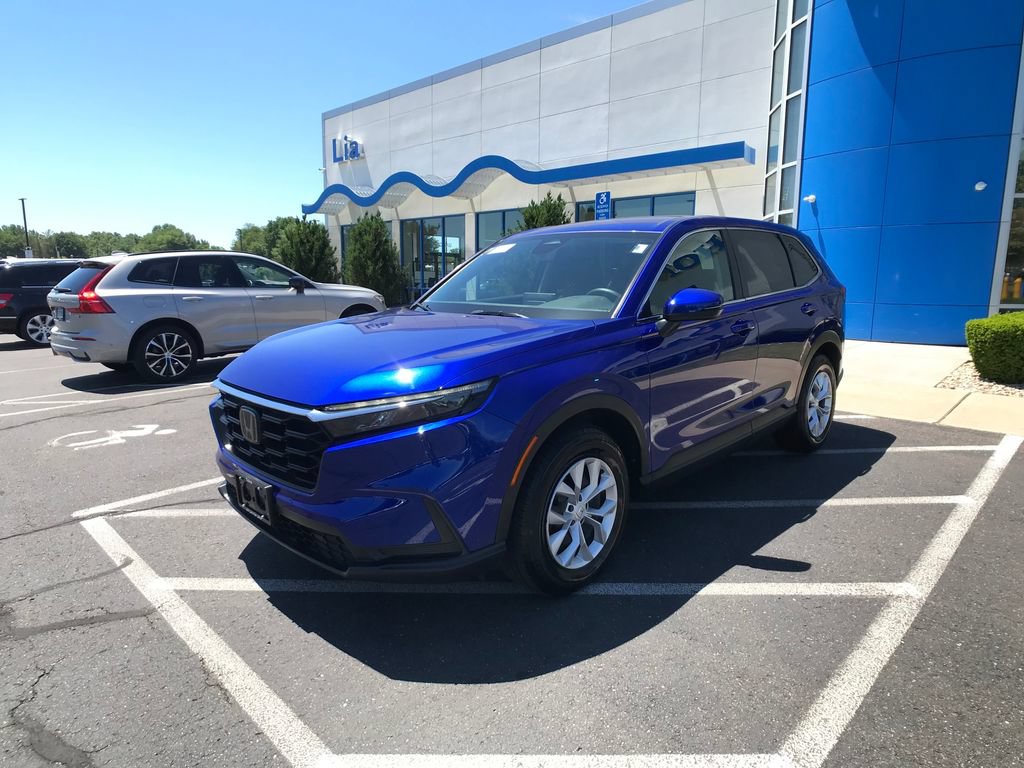 Certified 2025 Honda CR-V LX image 3