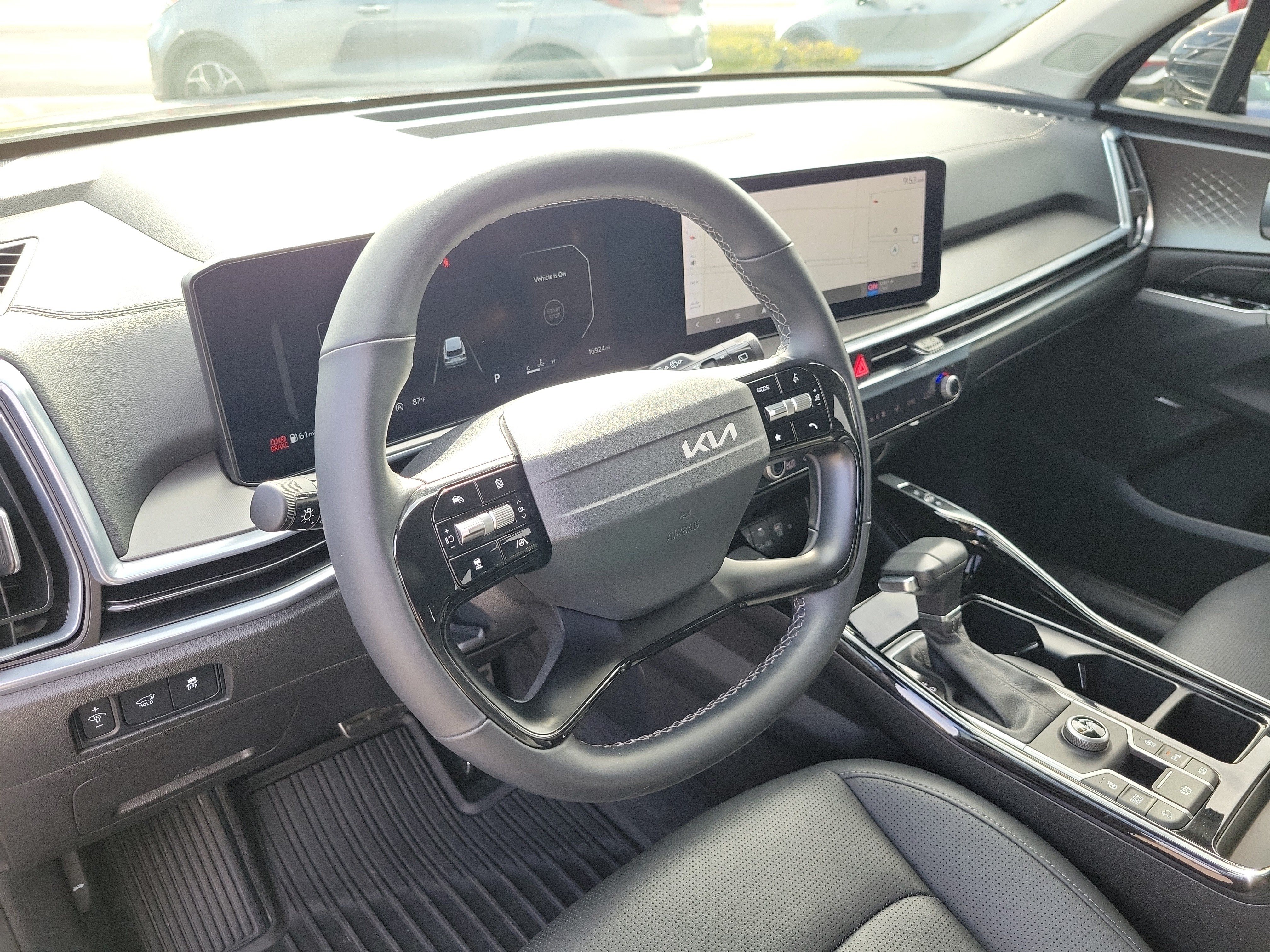 Certified 2026 Kia Sorento SX FWD image 22