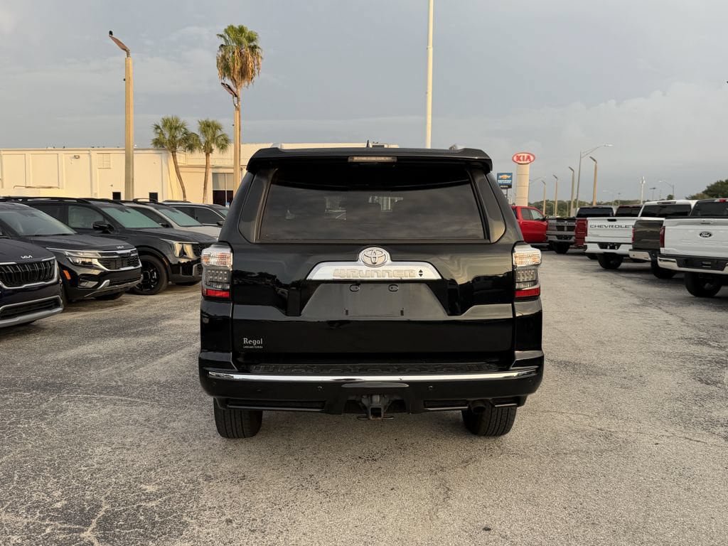 Used 2023 Toyota 4Runner Limited RWD image 6
