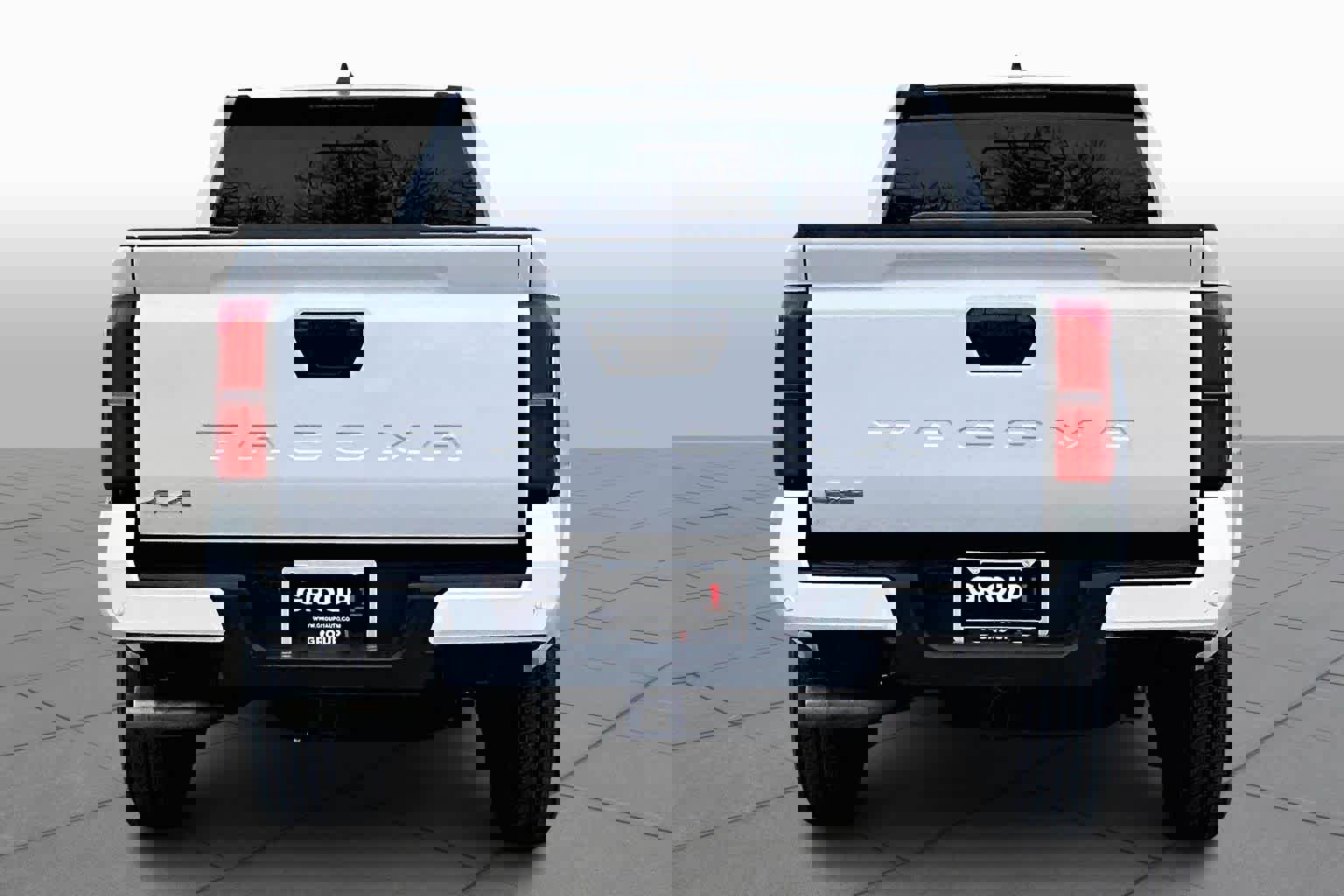 Used 2024 Toyota Tacoma SR5 image 4