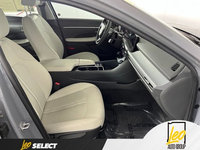 Used 2025 Hyundai Sonata SEL FWD image 18