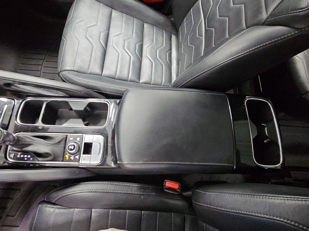 Used 2020 Kia Telluride SX w/ SX Prestige Package AWD/4WD image 23
