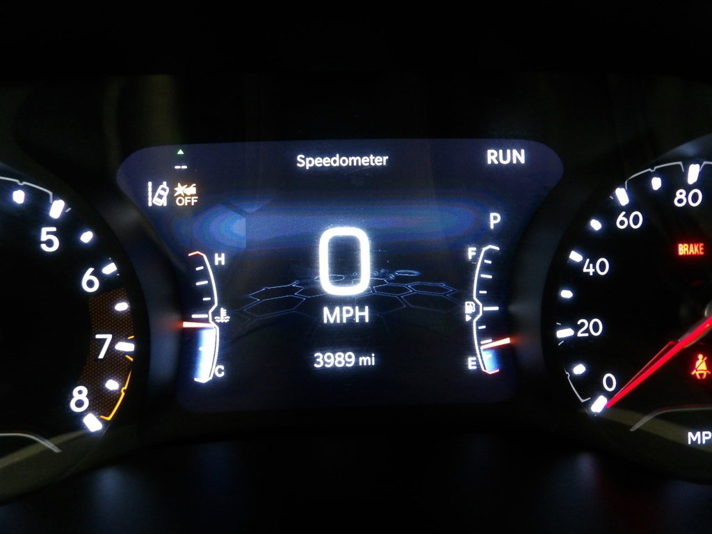 Used 2025 Jeep Compass Limited image 30