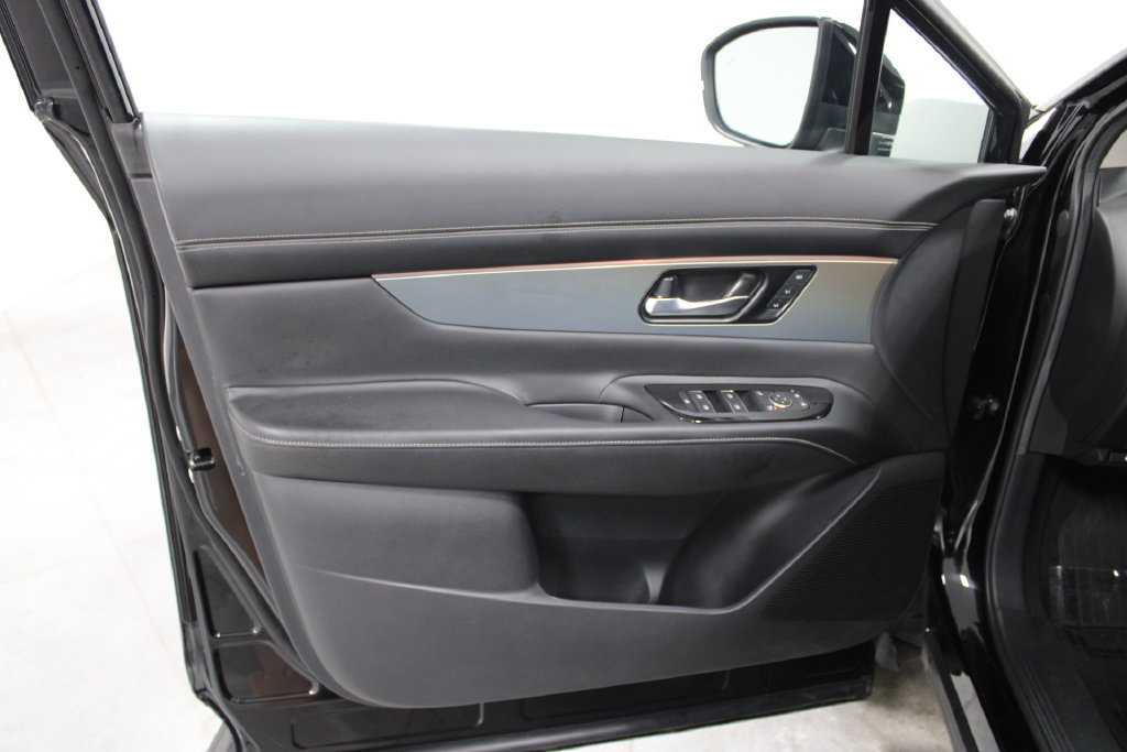 Used 2025 Nissan Murano SL AWD/4WD image 16
