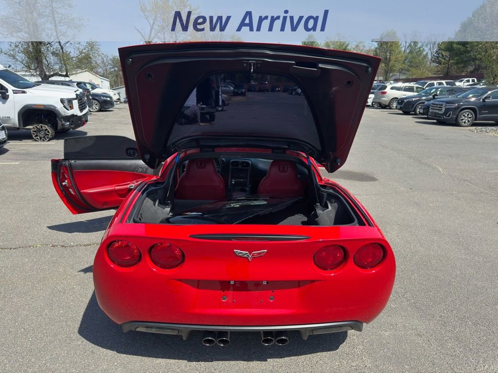 Used 2006 Chevrolet Corvette Coupe w/ Preferred Equipment Group image 9