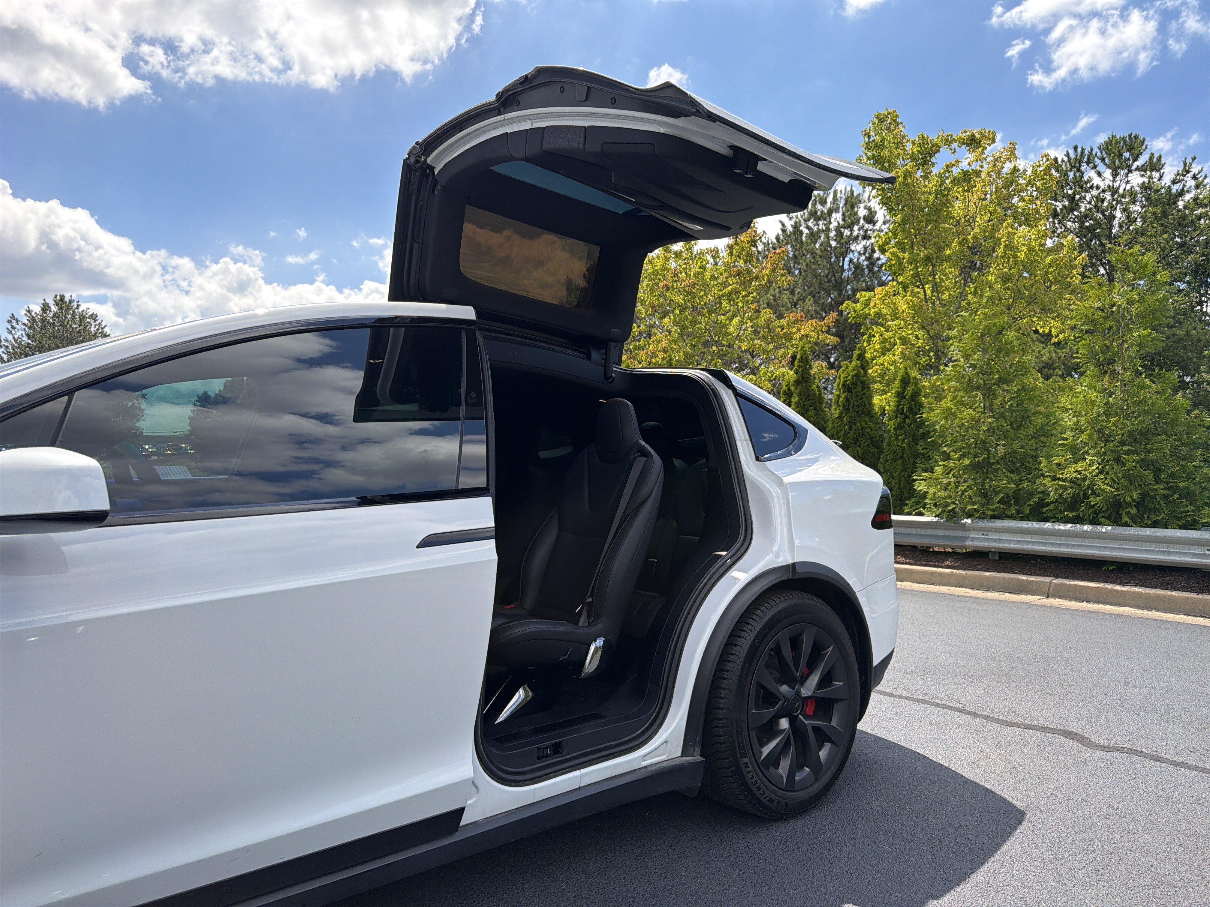 Used 2023 Tesla Model X Plaid AWD/4WD image 23
