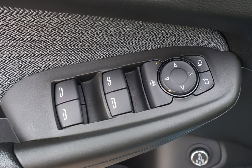 New 2026 Chevrolet TrailBlazer LT FWD image 18