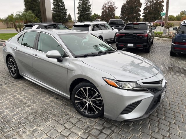 Used 2020 Toyota Camry SE