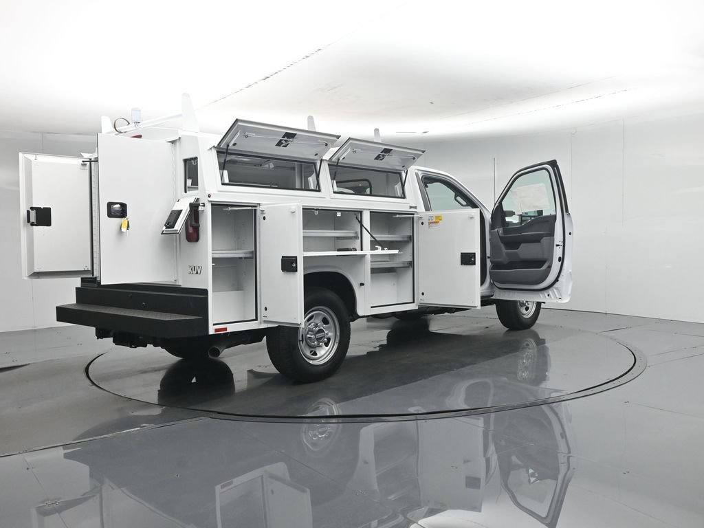 New 2026 Ford F350 XL w/ XL Chrome Package RWD image 34