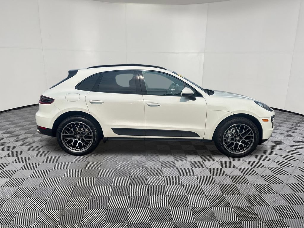 Used 2017 Porsche Macan S w/ Premium Package Plus AWD/4WD image 6